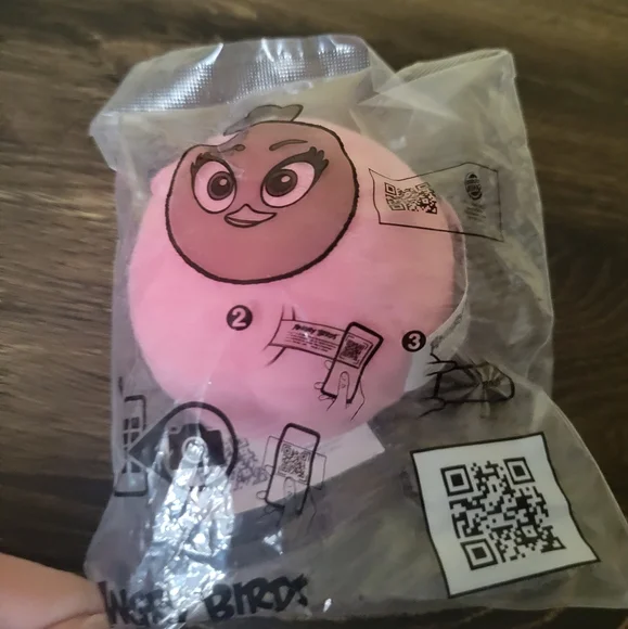 5/$10 Angry Birds Burger King Toy Pink 2021 - Picture 6 of 6